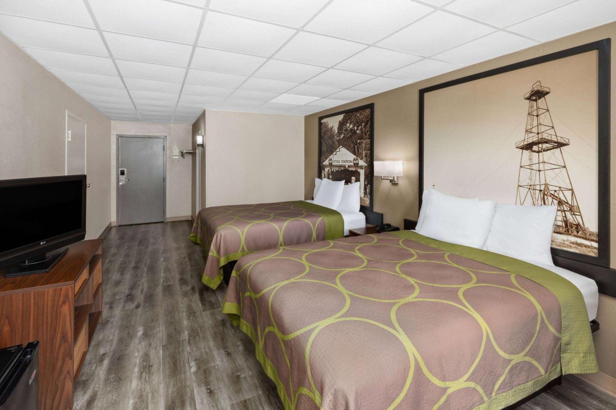Super 8 By Wyndham Buffalo Exterior photo